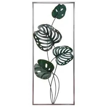 Metal frame with leaf frame. Silver and green colors. Dimensions length 61cm x height 24.5cm x depth 3cm
Metal frame with leaf frame. Silver and green colors. Dimensions length 61cm x height 24.5cm x depth 3cm