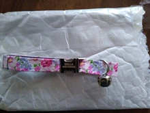 Collar de gato personalizado con nombre y campana para Chihuahua, placa de etiqueta con placa de identificación, con estampado Floral ajustable