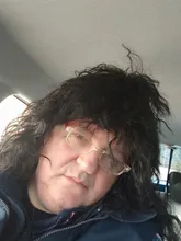 Gres-Peluca de cabello sintético largo para hombre y mujer, postizo de pelo femenino de Color negro, cabeza hinchada Punk para Halloween, fibra de alta temperatura