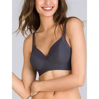 PLAYTEX, Sujetador Feel Good Support, 90% Poliamida 10% Elastano, de la mejor calidad y comfort. 
PLAYTEX, Sujetador Feel Good Support, 90% Poliamida 10% Elastano, de la mejor calidad y comfort.