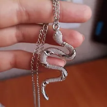 Nuevo Animal serpiente pendientes collar de serpiente COLLAR COLGANTE de las mujeres estilo minimalista de aleación de mujer moda joyería de cumpleaños regalo fiesta