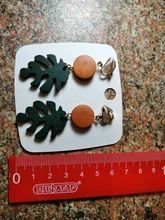 Joyería de colección de múltiples estilos para niña y mujer, aretes de Clip de hojas geométricas con personalidad creativo coreano, accesorios de moda para niña y Mujer