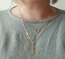 Collar de doble cara para mujer, Gargantilla redonda, colgante de tira de Color dorado, joyería de aleación para fiesta