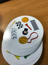 83mm Dobble chico Tarjeta de lugar, tarjeta de juego de Hip hop en la carretera vacaciones dobble juego caja de Metal