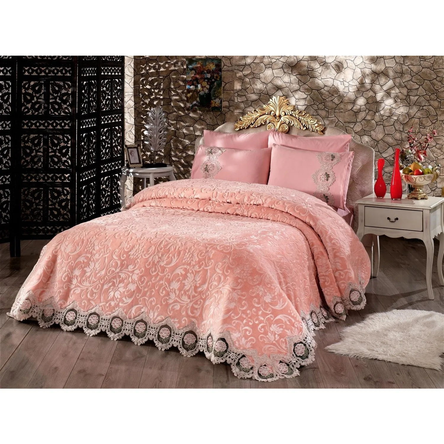 

6 Pieces Chenille French Lace Double Pique Set Dowry Bedspread Set Bedspread Set Suitable for dowry, gift, daily use Fast
