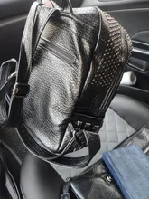 Mochila de piel sintética con remaches para mujer, morral escolar con remaches Preppy, pequeña, para viaje, 2019