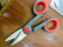 Alicates de pesca de acero inoxidable, aparejos de Cortador de línea trenzados antideslizantes, alicates de prensado de pescado, cortador, tijeras, accesorios de pesca, 1 Uds.