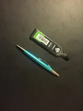 Mini lápiz de Metal para estudiantes, 0,7/0,5mm, negro, amarillo, rosa, azul, lápiz mecánico automático de escritura, recargas de 30 Uds.