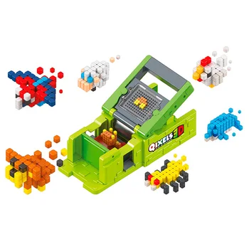 Qixels 3D kit for creativity machine for creating 3D figures "3D printer"
Qixels 3D kit for creativity machine for creating 3D figures "3D printer"