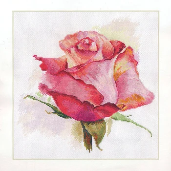 2-39 set for embroidery Alice 'breathing roses. Charm '24*24 cm 
2-39 set for embroidery Alice 'breathing roses. Charm '24*24 cm