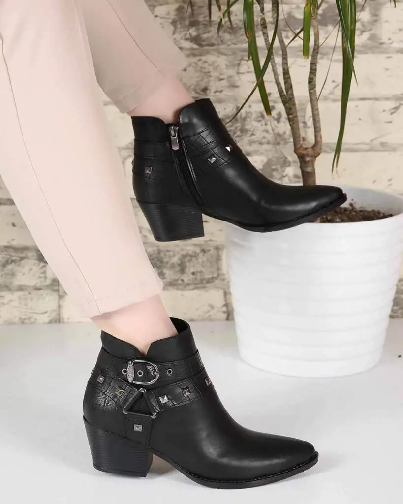 Mosimoso Women's Ankle Height Boot 
Mosimoso Women's Ankle Height Boot