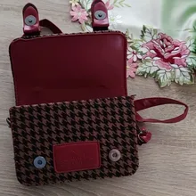 Bolsos de lápiz de labios para mujer, bandoleras cuadradas pequeñas, simples y populares, a la moda, de mano de aire, con ranuras para hombro