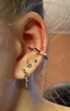 Pendientes de estrella hueca para niña, pendientes con tachuelas bohemios Vintage de cartílago falso, aretes de Clip para mujer, aretes punk rock