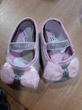 Zapatos de vestir de princesa para bebés recién nacidos, zapatillas planas con lazo brillante, antideslizantes, para primeros pasos, primavera, verano y otoño
