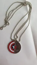Collar con símbolo de escudo de los Vengadores para mujer, Gargantilla con colgante para parejas, joyería para chicas adolescentes
