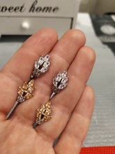 Pendientes de tuerca inusuales para mujer, joyería coreana, regalo de San Valentín, bisutería de Color rojo y plateado, pendientes de precio de fábrica, 1 par