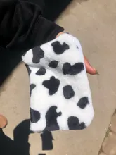Monedero de felpa con estampado de vaca para mujer y niña, Mini cartera para monedas, bolsa de almacenamiento, tarjetero, billetera de identificación de crédito, monedero con cremallera