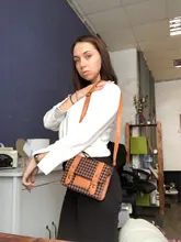 Bolsos de lápiz de labios para mujer, bandoleras cuadradas pequeñas, simples y populares, a la moda, de mano de aire, con ranuras para hombro