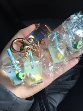 Llavero con forma de taza para niña, colgante de llavero para todo tipo de frutas, jugos, bebidas, Coche