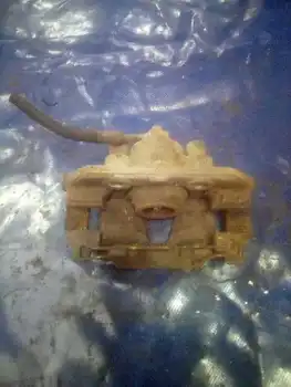 208960 Brake caliper Front Right Opel Combo (corsa B) *
208960 Brake caliper Front Right Opel Combo (corsa B) *