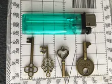 10 Uds. De colgantes de Metal Vintage con dos colores variados para fabricación de joyería Diy, joyería hecha a mano