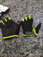 Guantes antideslizantes para ciclismo, protectores de manos transpirables de medio dedo para deportes y ciclismo, accesorios para hombres y mujeres