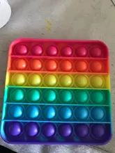 Juguete sensorial de silicona para aliviar el estrés, juguete sensorial de color arcoíris, con forma de corazón octagonal cuadrado redondo