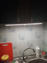 Luz LED para debajo de gabinete inalámbrico recargable por USB, luces de noche para armario, cocina, lámpara de pared magnética para escaleras