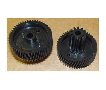 Gear mincer Moulinex small black (11/51-tooth), D = 30.7, d11.7, h24.1, H10
Gear mincer Moulinex small black (11/51-tooth), D = 30.7, d11.7, h24.1, H10