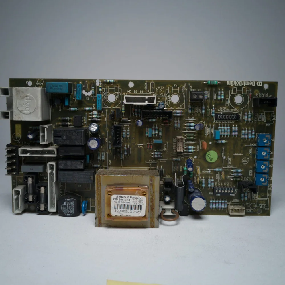 HEATLINE VIZO Heat Line D001060232 PCB-Compact S24 S30s S24s-D001060232 3003200010 Printed Control Card
HEATLINE VIZO Heat Line D001060232 PCB-Compact S24 S30s S24s-D001060232 3003200010 Printed Control Card