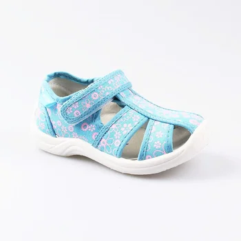 221042-11 textile shoes 
221042-11 textile shoes