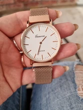 Relojes magnéticos con esfera de números de lujo para mujer, reloj de cuarzo con correa de acero inoxidable, femenino