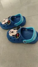 Zapatos con agujeros para bebés, sandalias antideslizantes suaves para niños de 1 a 3 años, con dibujos animados, para la playa, novedad de verano 2019