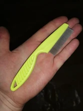 Peine para pulgas de acero inoxidable para mascotas, utensilio de protección para el cuidado del cabello, cómodo cepillo para desparasitar pelo corto y largo