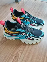 Zapatillas de deporte de alta calidad para hombre, zapatos de correr a la moda, gruesas, informales, de talla grande 45 46, para verano, 2021