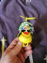 Adorno de pato de goma de juguete para coche, adorno amarillo para salpicadero de coche, con hélice