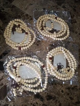 Pulsera de madera de sándalo con cuentas de oración para hombre y mujer, colgante de varias capas, amuleto tibetano budista, meditación, Yoga, suerte, 108