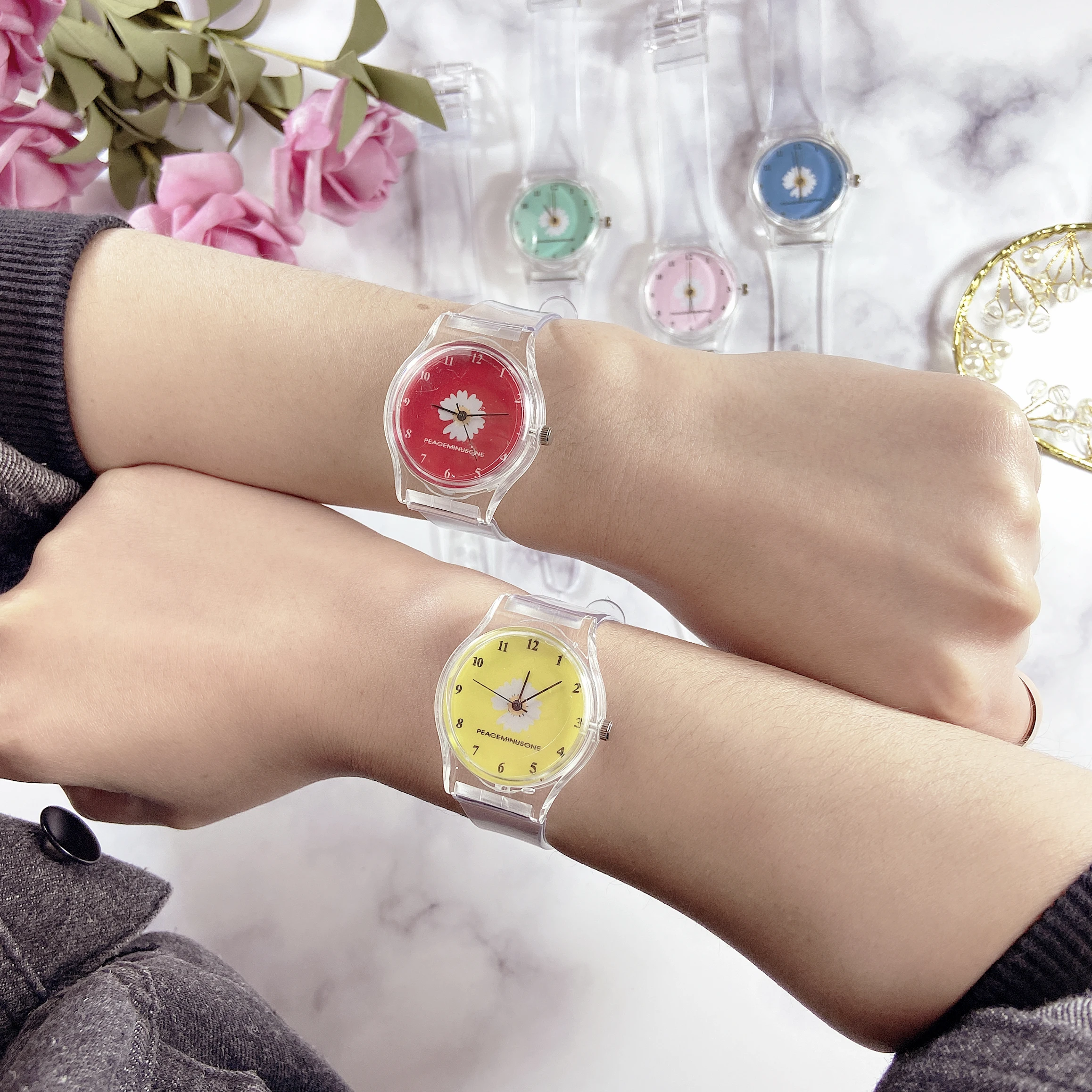 2020 New Silicone Candy Color Student Watch Girls Clock Fashion Flamingo Watches Children Wristwatch Cartoon Kids Quartz Watch 
2020 New Silicone Candy Color Student Watch Girls Clock Fashion Flamingo Watches Children Wristwatch Cartoon Kids Quartz Watch