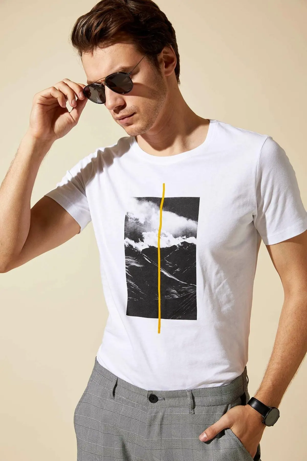 DeFacto Fashion Summer Men Pattern Design Top Tees Casual Knitted Cotton T-Shirt Short Sleeve Tops -L6679AZ19AU
DeFacto Fashion Summer Men Pattern Design Top Tees Casual Knitted Cotton T-Shirt Short Sleeve Tops -L6679AZ19AU