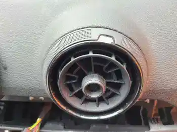 81A820901D MOLDING AUDI Q2 (GAB)
81A820901D MOLDING AUDI Q2 (GAB)