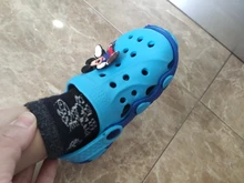 Zapatos antideslizantes con personajes de dibujos animados para niños y niñas, zapatillas de playa, moda de verano, 2019