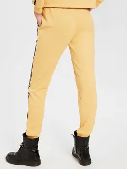 Ribbon Detail Sweatpants
Ribbon Detail Sweatpants