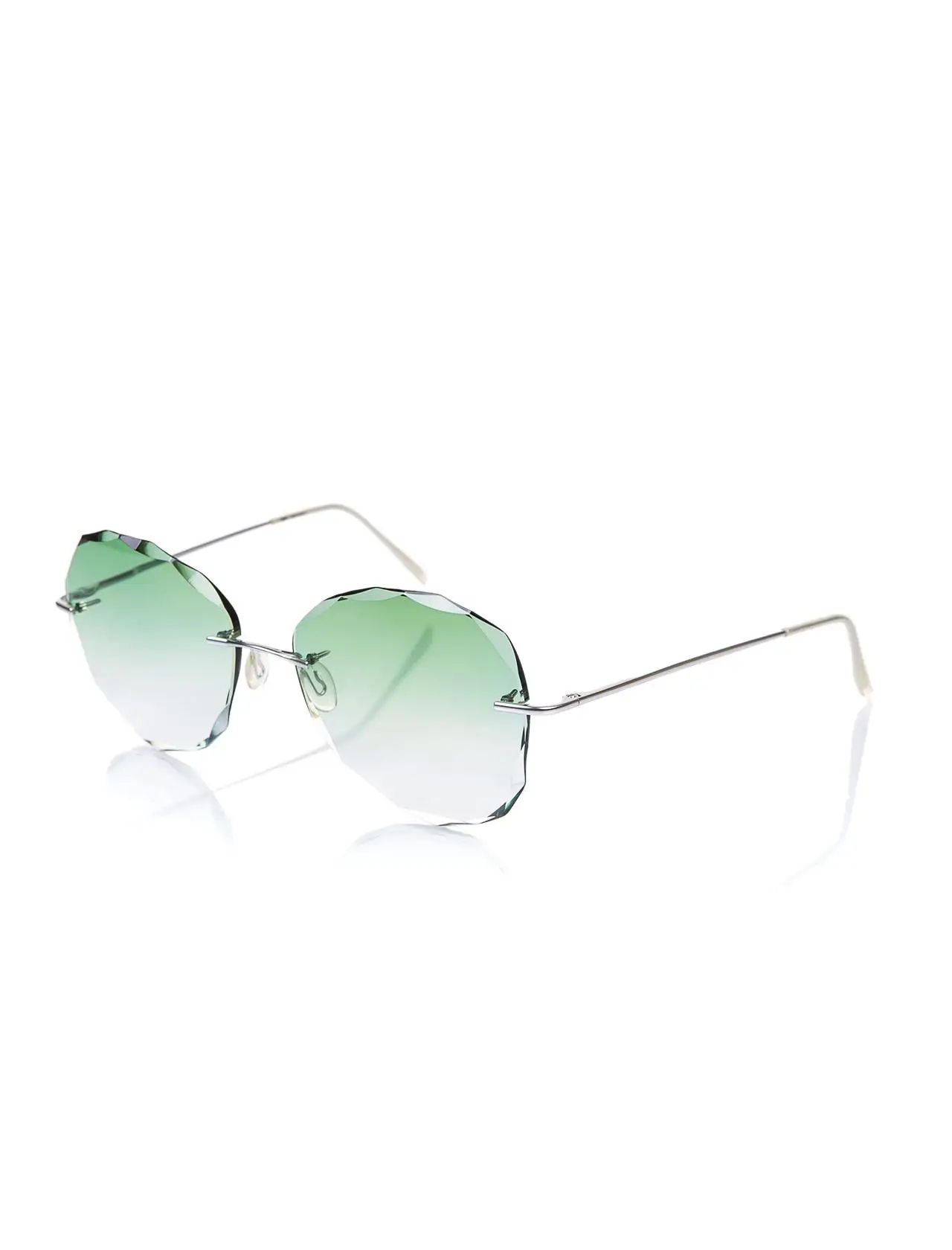 Women's Sunglasses BXG 83 P10 65 TITANIUM SILVER POLYCARBON ANTREFLE IRREGULAR 54-17-135 
Women's Sunglasses BXG 83 P10 65 TITANIUM SILVER POLYCARBON ANTREFLE IRREGULAR 54-17-135