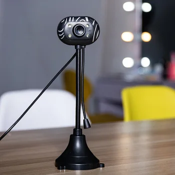 HKFZ S610 Webcam 480P HD Web Camera for Computer Streaming with Microphone Camara USB Plug Web Cam Widescreen Video para pc
HKFZ S610 Webcam 480P HD Web Camera for Computer Streaming with Microphone Camara USB Plug Web Cam Widescreen Video para pc