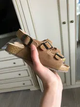 Sandalias de cuero de chicas para niños, zapatos de playa, antideslizantes, informales, suaves, para niños de 2 a 12 años, verano, 2021