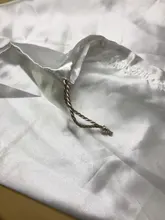 2020 de moda de satén de seda de almacenamiento plateados embalaje con cordón bolsa para alubias Anti-polvo de la bolsa de venta al por mayor