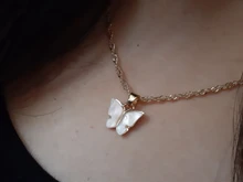 Collar con colgante de mariposa acrílico coreano para mujer, animal adorable, declaración, joyería con tarjeta de regalo
