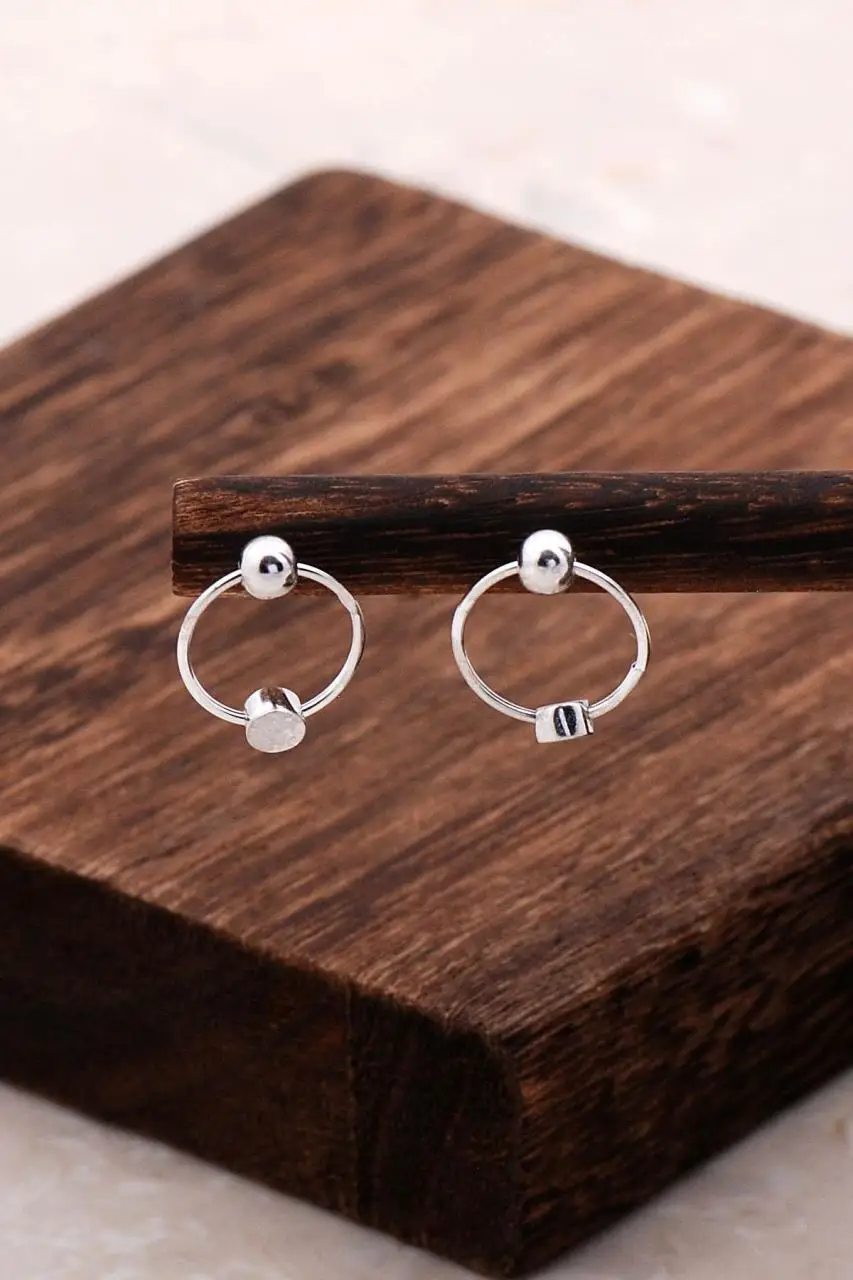 Ring Design Silver Earrings 4834 High Quality Hand Made Original Filigree Silver Jewellery Gift for Women
Ring Design Silver Earrings 4834 High Quality Hand Made Original Filigree Silver Jewellery Gift for Women