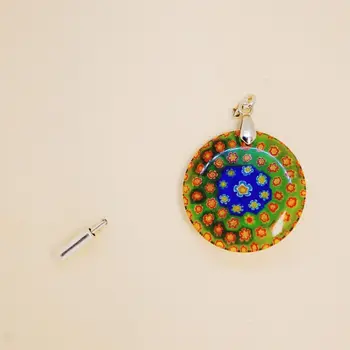 Brooch on lapel Murano glass 51072 (orange, needle, Murano glass)
Brooch on lapel Murano glass 51072 (orange, needle, Murano glass)