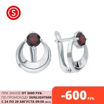 Silver earrings with Garnet sunlight sample 925 test 
Silver earrings with Garnet sunlight sample 925 test